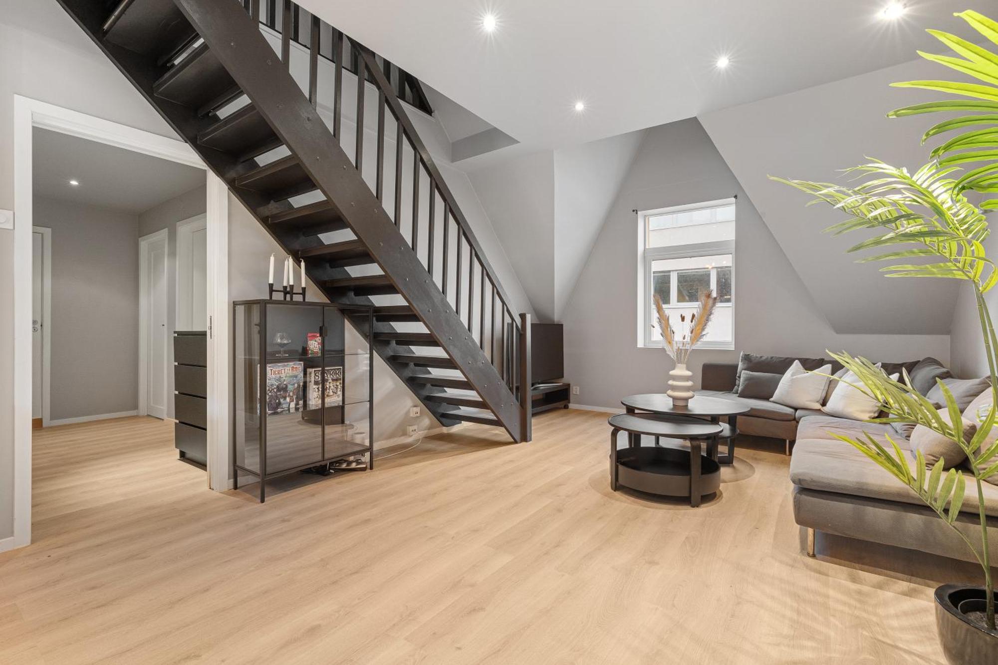 Homerentals L 120Sqm Mid-Central - King Beds - 500Mbps Wi-Fi เบอร์เกน ภายนอก รูปภาพ